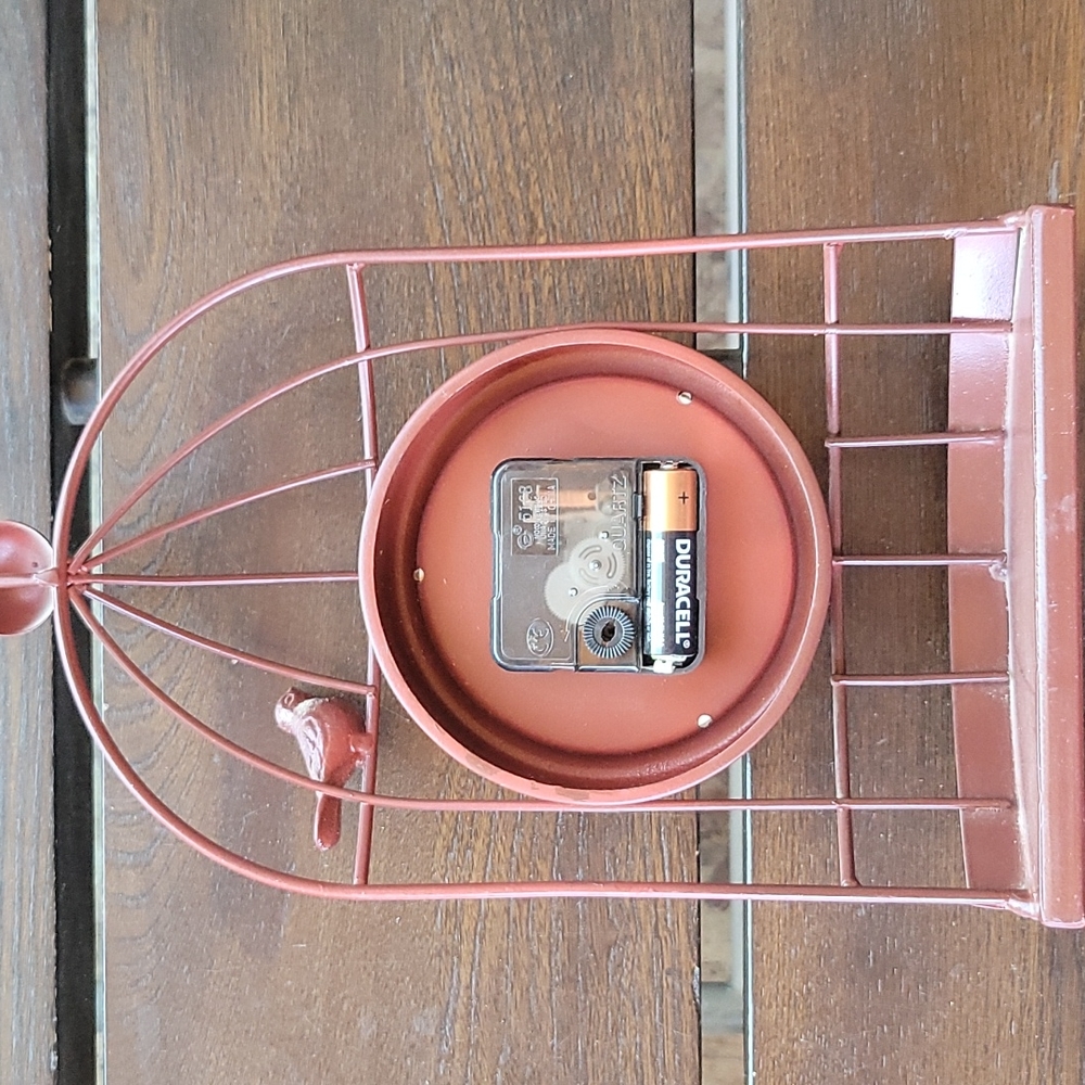 Wall Clock - Picture 5 of 6